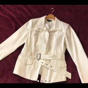 Le Chateau cream coat sz L